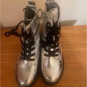 New In Box, Girls US Size 5 M There About Silver  Boots With Memory Foam.